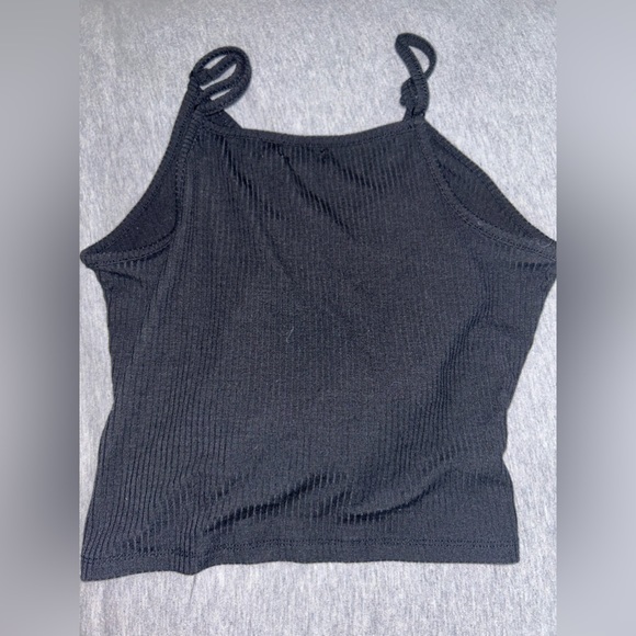 adjustable black tank top with synched middle - Picture 2 of 3